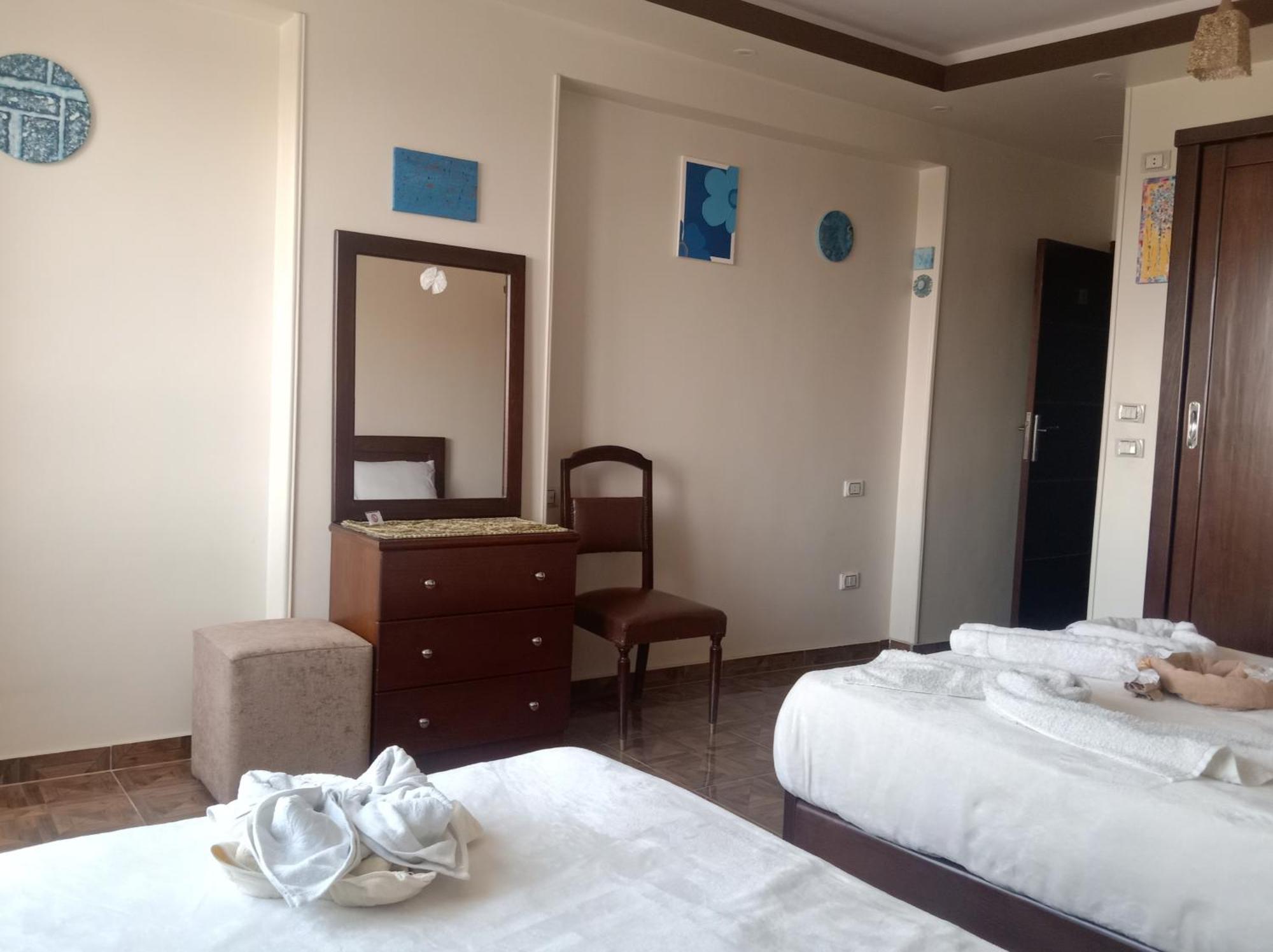 Isis Guest House Nazlet el-Sîsi Exterior foto